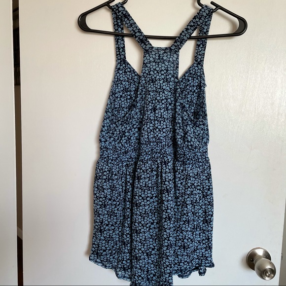 Express Sleeveless Floral Flutter Blouse - Size S - Picture 6 of 12